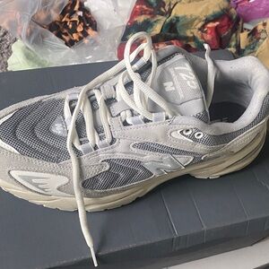 New Balance Women's Gray and Cream Sneakers